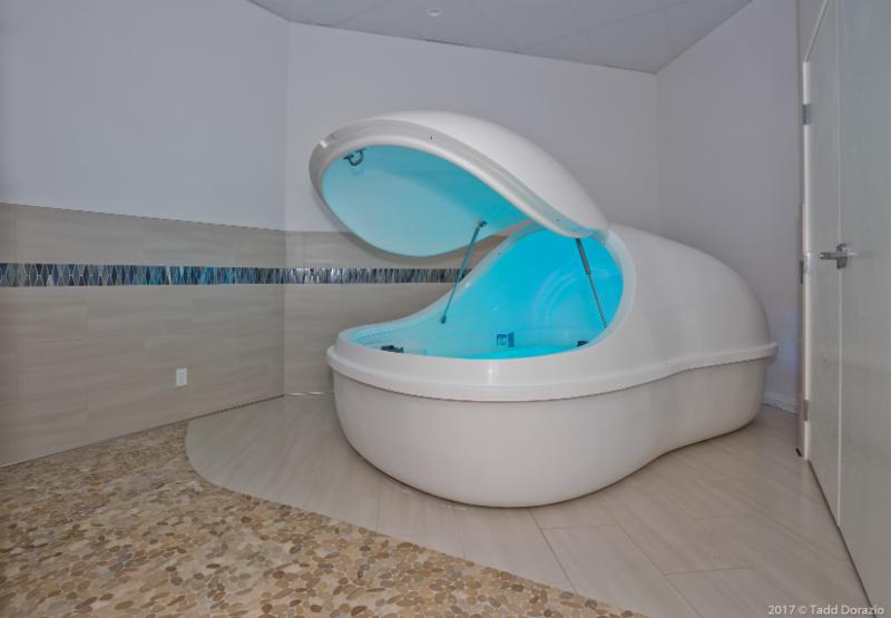 Fibromyalgia benefits of float therapy, massage and infrared sauna Motus Well Being